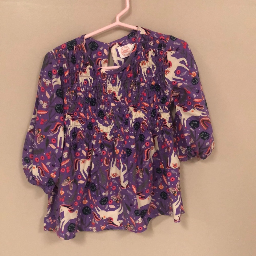 Girls unicorn shirt size 4/5